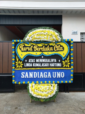 Papan Bunga Duka di Petasia Timur